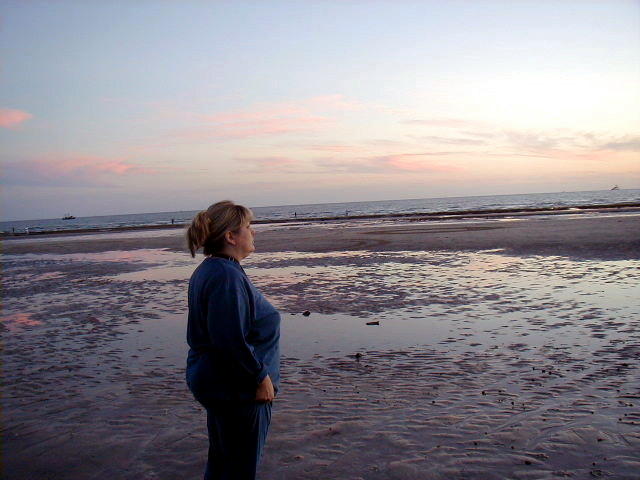 susanbeach.jpg